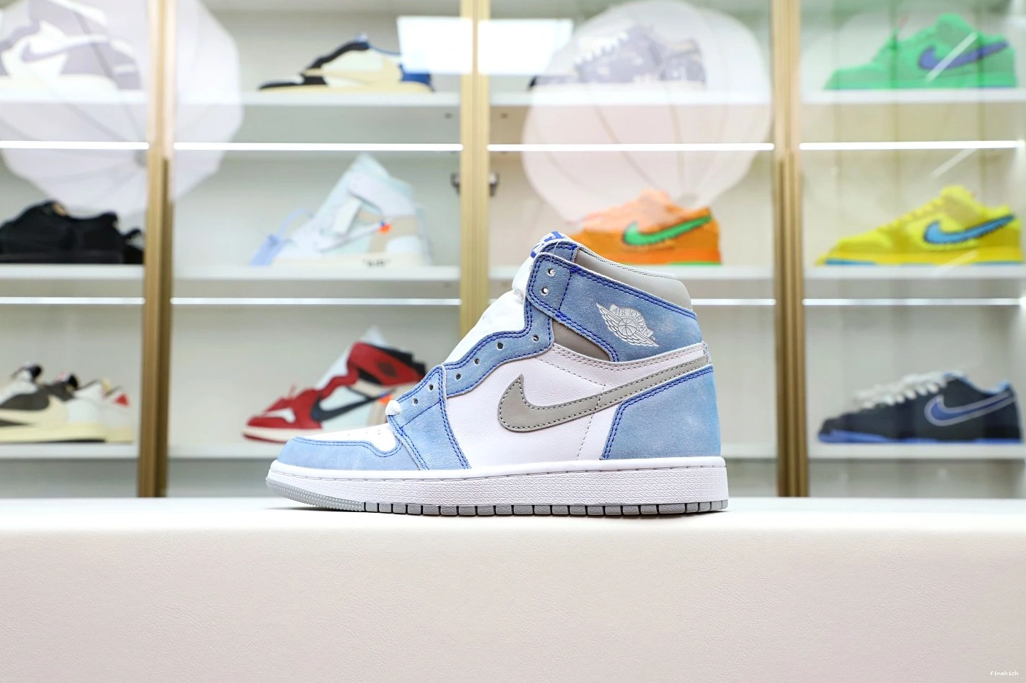 OG 'HYPER HIGH RETRO JORDAN 1 ROYAL' AIR 1226